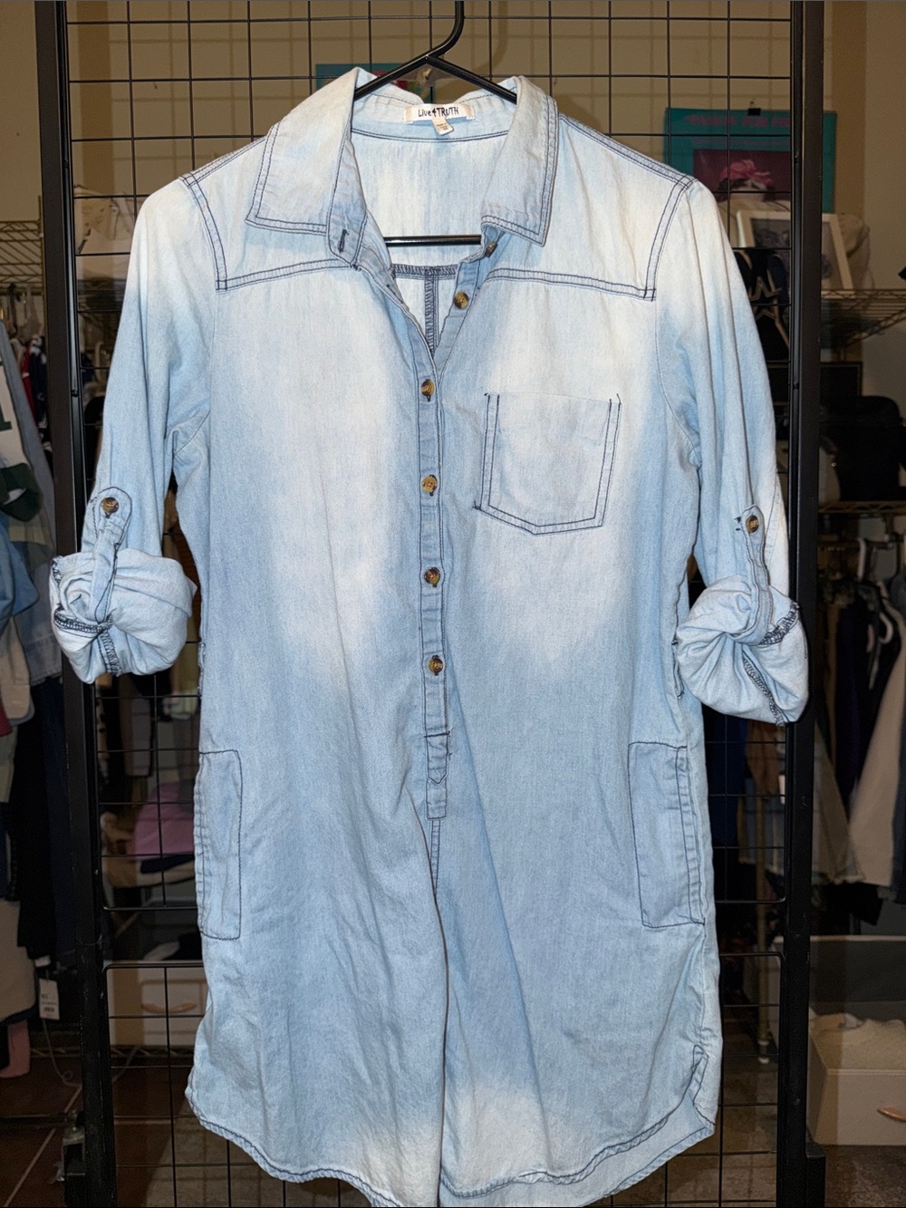 Live 4 Truth Denim Shirt Dress Women’s Medium Blue Chambray Long Sleeve